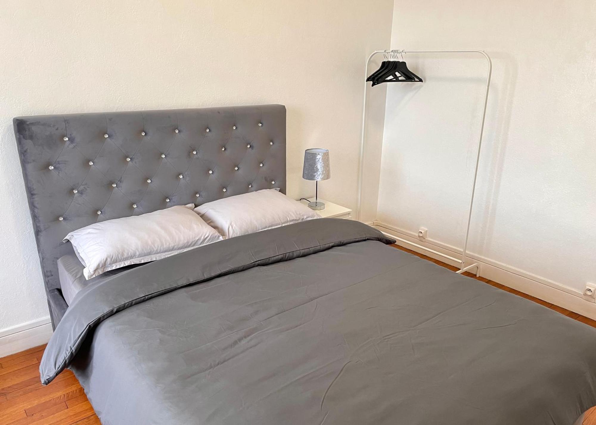 Apartment Confortable, Centre-ville *
